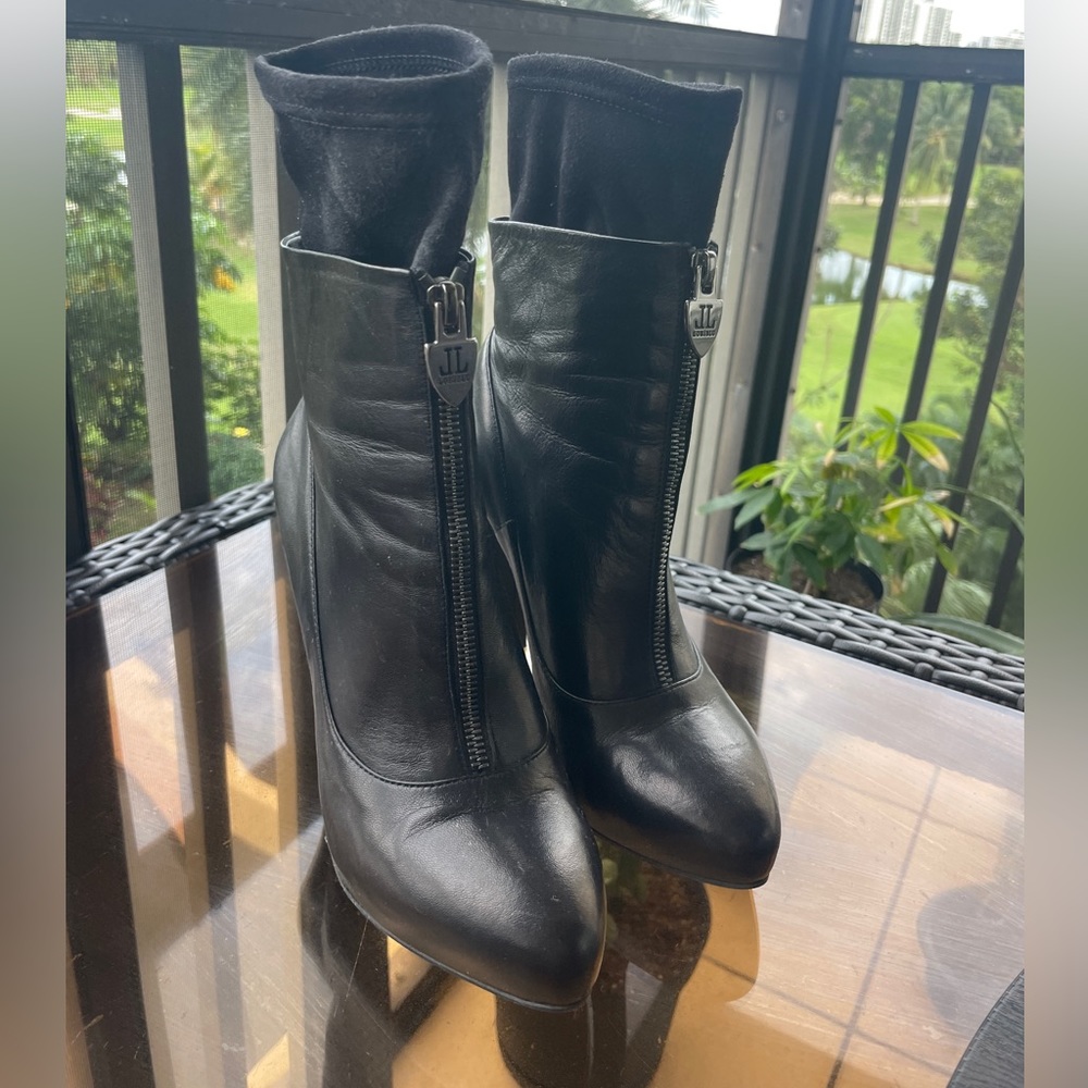 Loriblu black heeled boots. Size: 39.5. Perfect condition